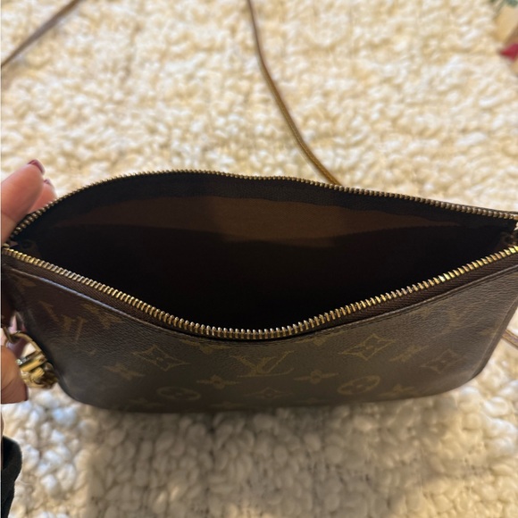 Louis Vuitton Brown Monogram Crossbody Bag - Picture 3 of 5